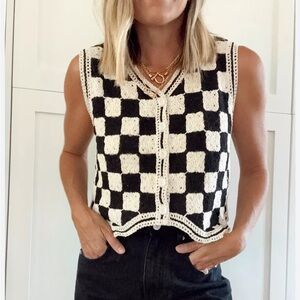 Emory Park Black and White Academia Checkerboard Crocheted Vest /Top. Size M